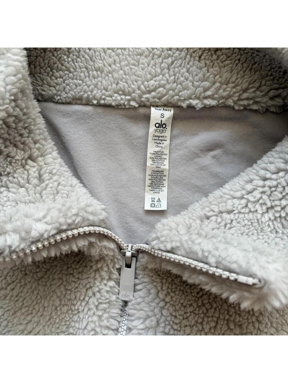 Alo Yoga Foxy Sherpa Jacket Fleece Zip Up Gray Women's Size Small **No Hood** - Picture 4 of 5